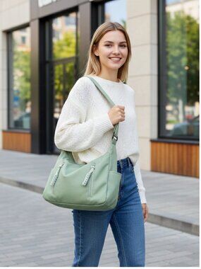 2026 Trendy Women's Nylon Shoulder Bag Large Capacity Lightweight Crossbody Tote